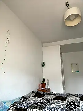 Snapshot of sammymoon chatting on October 2025 09:44:01 AM sammymoon online show from October 2025 09:44:01 AM