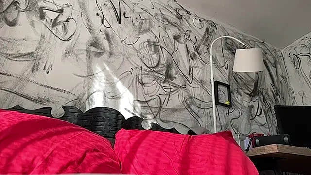 Snapshot of Saturno_v chatting on January 2025 11:08:02 AM Saturno v online show from January 2025 11:08:02 AM