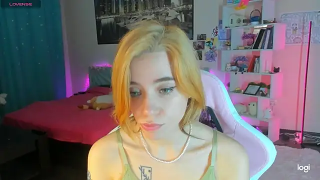 Ramona Johnson online show from February 2025 03:31:01 AM