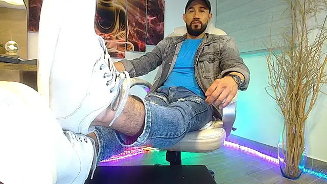 alessandro wye online show from March 2025 09:28:01 AM