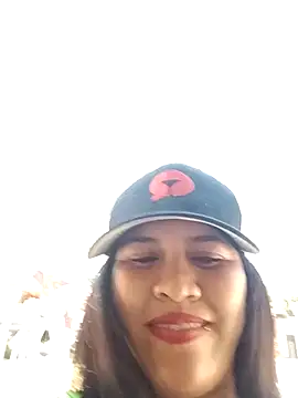 Snapshot of Miia_grand chatting on January 2025 06:20:02 PM Miia grand online show from January 2025 06:20:02 PM