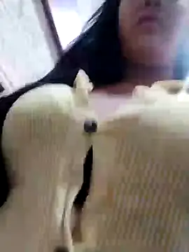 Snapshot of Miia_grand chatting on March 2025 03:39:01 PM Miia grand online show from March 2025 03:39:01 PM