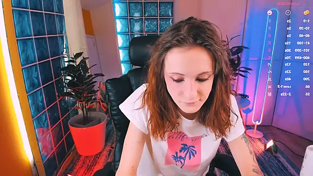 Dearly kitty online show from February 2025 01:52:01 PM