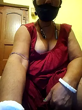 Snapshot of Riyaa_2024 chatting on December 2024 05:15:01 AM Riyaa 2024 online show from December 2024 05:15:01 AM