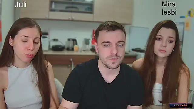 Snapshot of fcjuicy_pussy chatting on December 2024 01:21:01 PM fcjuicy pussy online show from December 2024 01:21:01 PM