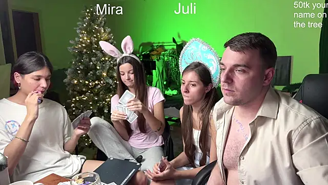 Snapshot of fcjuicy_pussy chatting on December 2024 05:23:02 PM fcjuicy pussy online show from December 2024 05:23:02 PM