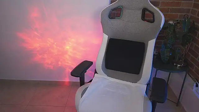 anyacutex online show from February 2025 06:10:02 PM