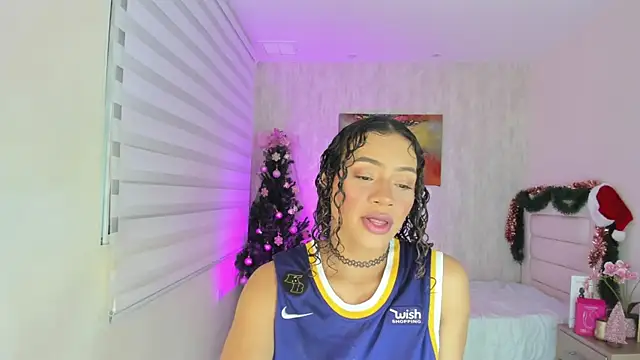 Snapshot of Keni_malf chatting on December 2025 03:45:02 AM Keni malf online show from December 2025 03:45:02 AM