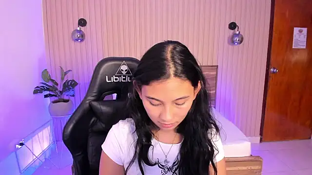 melody flowers online show from December 2024 03:24:02 PM