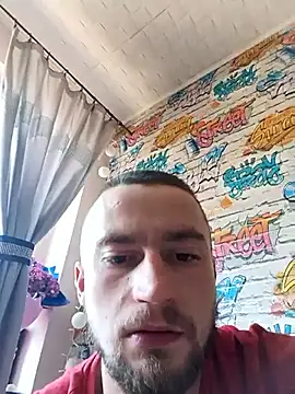 wariacik0024 online show from March 2026 10:32:01 AM