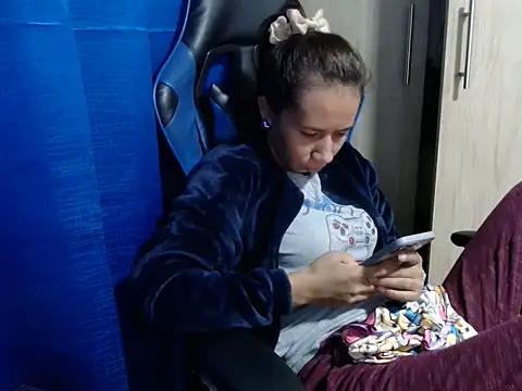 Snapshot of Erotic_latina chatting on March 2025 12:33:02 AM Erotic latina online show from March 2025 12:33:02 AM