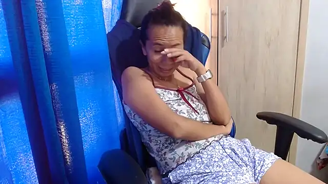 Snapshot of Erotic_latina chatting on October 2025 12:13:02 PM Erotic latina online show from October 2025 12:13:02 PM