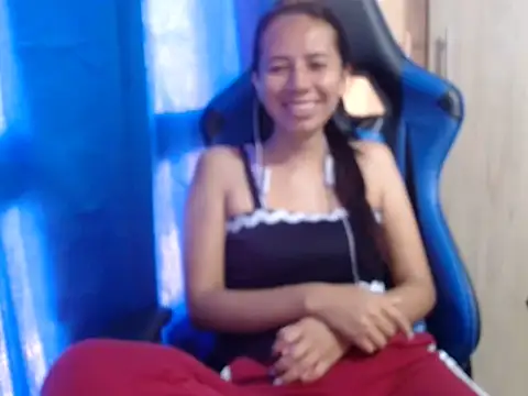 Snapshot of Erotic_latina chatting on October 2025 01:23:02 PM Erotic latina online show from October 2025 01:23:02 PM