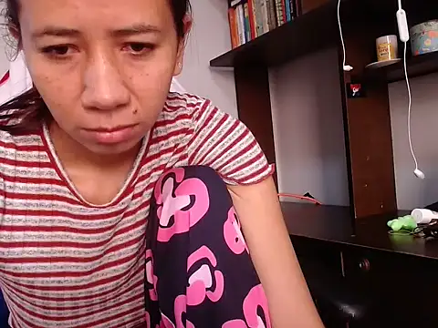 Snapshot of Erotic_latina chatting on October 2025 12:31:01 PM Erotic latina online show from October 2025 12:31:01 PM