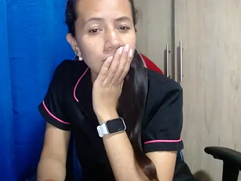 Snapshot of Erotic_latina chatting on December 2025 12:27:01 AM Erotic latina online show from December 2025 12:27:01 AM