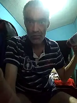 hugosafado333 online show from September 2025 02:36:02 AM