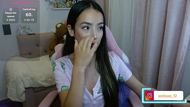 Snapshot of melody_brawns chatting on June 2026 03:30:02 AM melody brawns online show from June 2026 03:30:02 AM