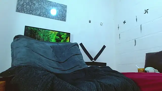 targuerian22 online show from December 2024 04:09:01 AM