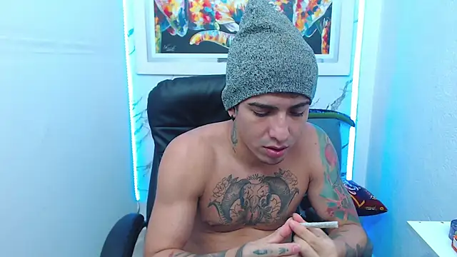 targuerian22 online show from September 2025 07:10:02 AM