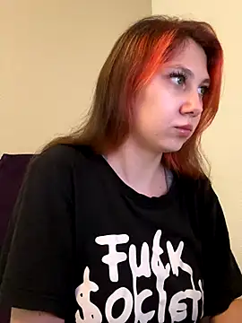 ChloesTem online show from September 2025 01:55:02 PM