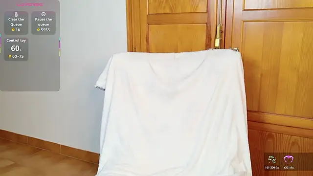 Snapshot of MilaTeenX chatting on March 2026 07:27:02 AM MilaTeenX online show from March 2026 07:27:02 AM