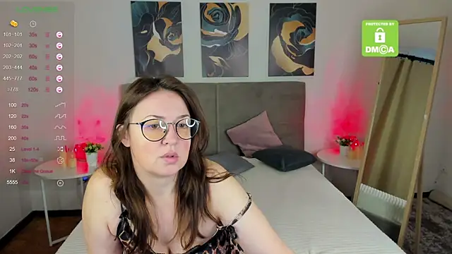 TiffanyWills online show from October 2025 02:48:02 AM