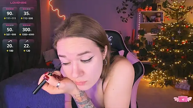 Snapshot of ami_amour_ chatting on January 2025 07:52:01 PM ami amour  online show from January 2025 07:52:01 PM