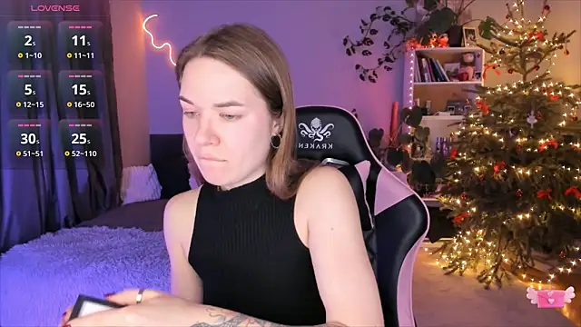 Snapshot of ami_amour_ chatting on January 2025 08:00:01 PM ami amour  online show from January 2025 08:00:01 PM