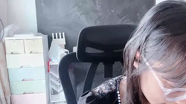 Snapshot of Honey-cici chatting on November 2025 08:59:02 AM Honey-cici online show from November 2025 08:59:02 AM