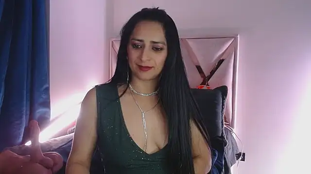 Snapshot of Andrea_Sexx_ chatting on February 2025 09:00:02 AM Andrea Sexx online show from February 2025 09:00:02 AM