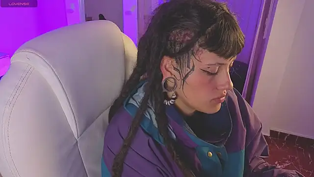 Snapshot of _sharlotte777 chatting on March 2026 05:15:02 AM sharlotte777 online show from March 2026 05:15:02 AM