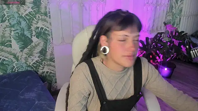 Snapshot of _sharlotte777 chatting on March 2026 03:56:01 PM sharlotte777 online show from March 2026 03:56:01 PM