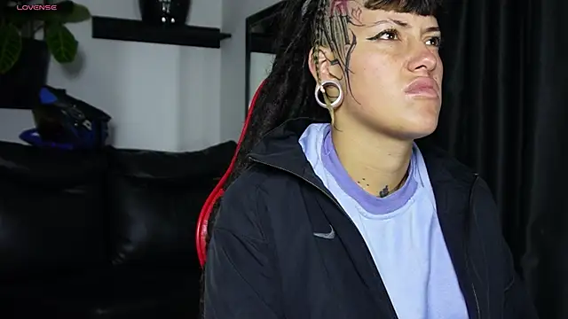 Snapshot of _sharlotte777 chatting on March 2026 02:06:02 PM sharlotte777 online show from March 2026 02:06:02 PM