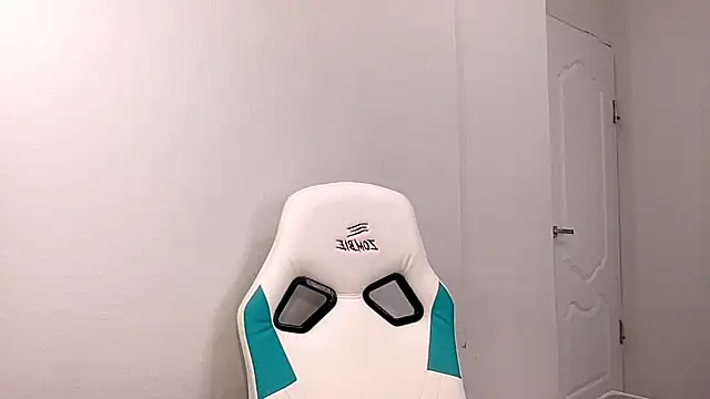 Risalynn online show from January 2025 03:23:02 AM