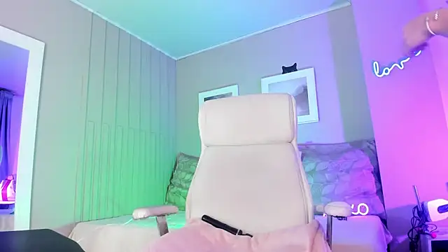 jess ox online show from March 2025 08:18:02 PM