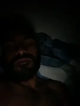 Snapshot of islandvybee55 chatting on December 2024 04:58:02 AM islandvybee55 online show from December 2024 04:58:02 AM