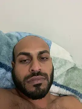 Snapshot of islandvybee55 chatting on December 2024 04:38:01 AM islandvybee55 online show from December 2024 04:38:01 AM