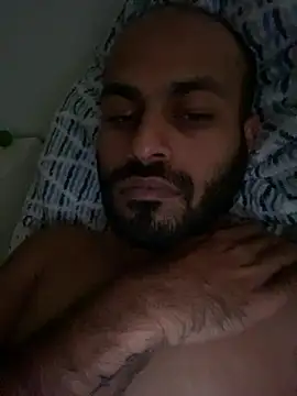 Snapshot of islandvybee55 chatting on January 2025 10:36:01 PM islandvybee55 online show from January 2025 10:36:01 PM