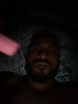 Snapshot of islandvybee55 chatting on January 2025 07:43:02 AM islandvybee55 online show from January 2025 07:43:02 AM