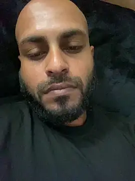 Snapshot of islandvybee55 chatting on March 2026 12:11:01 PM islandvybee55 online show from March 2026 12:11:01 PM