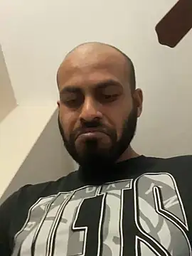 Snapshot of islandvybee55 chatting on April 2026 05:50:02 PM islandvybee55 online show from April 2026 05:50:02 PM