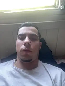 Snapshot of Naxoo0 chatting on June 2026 03:00:02 PM Naxoo0 online show from June 2026 03:00:02 PM