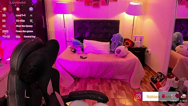 Snapshot of NahiaraEvans_ chatting on February 2026 03:27:01 AM NahiaraEvans online show from February 2026 03:27:01 AM