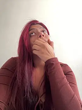 Aprilsmith2 online show from December 2024 04:18:01 PM