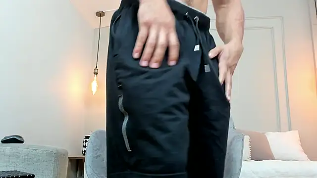 Dominick star online show from January 2025 09:34:01 AM