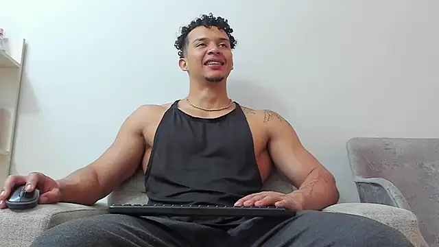 Dominick star online show from February 2025 03:56:02 AM