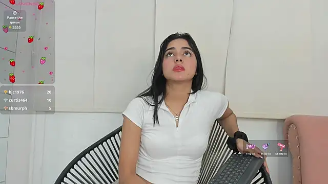 natalia aguirre1 online show from February 2025 03:42:01 PM