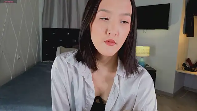 Snapshot of CarrieAmber chatting on March 2026 02:17:01 PM CarrieAmber online show from March 2026 02:17:01 PM