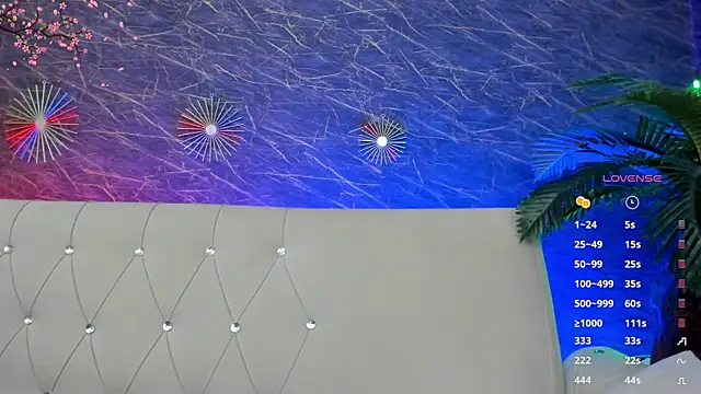 moona ray online show from May 2026 06:42:02 PM