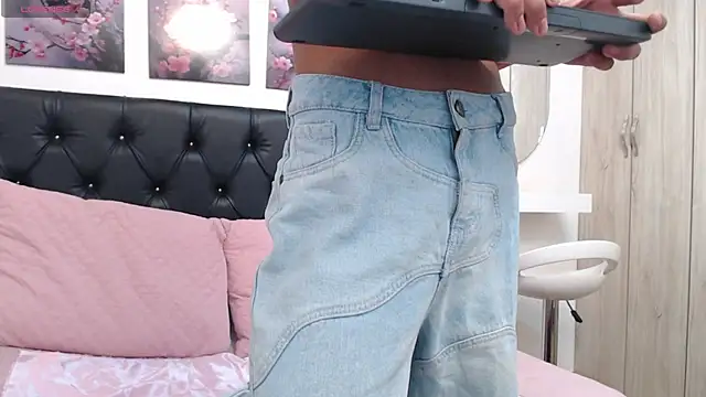 Snapshot of abigail_f00x chatting on March 2026 12:42:02 PM abigail f00x online show from March 2026 12:42:02 PM